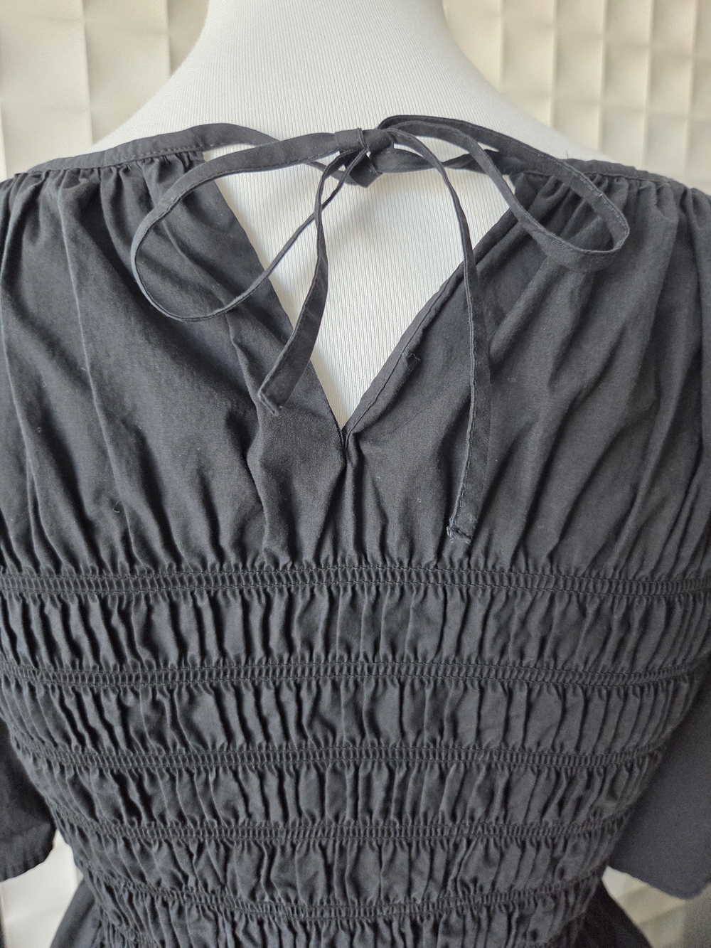 Rails Rosie Peplum Smocked Top Medium + Rails Rhea Tiered Eyelet Skirt Large - Picture 5 of 14